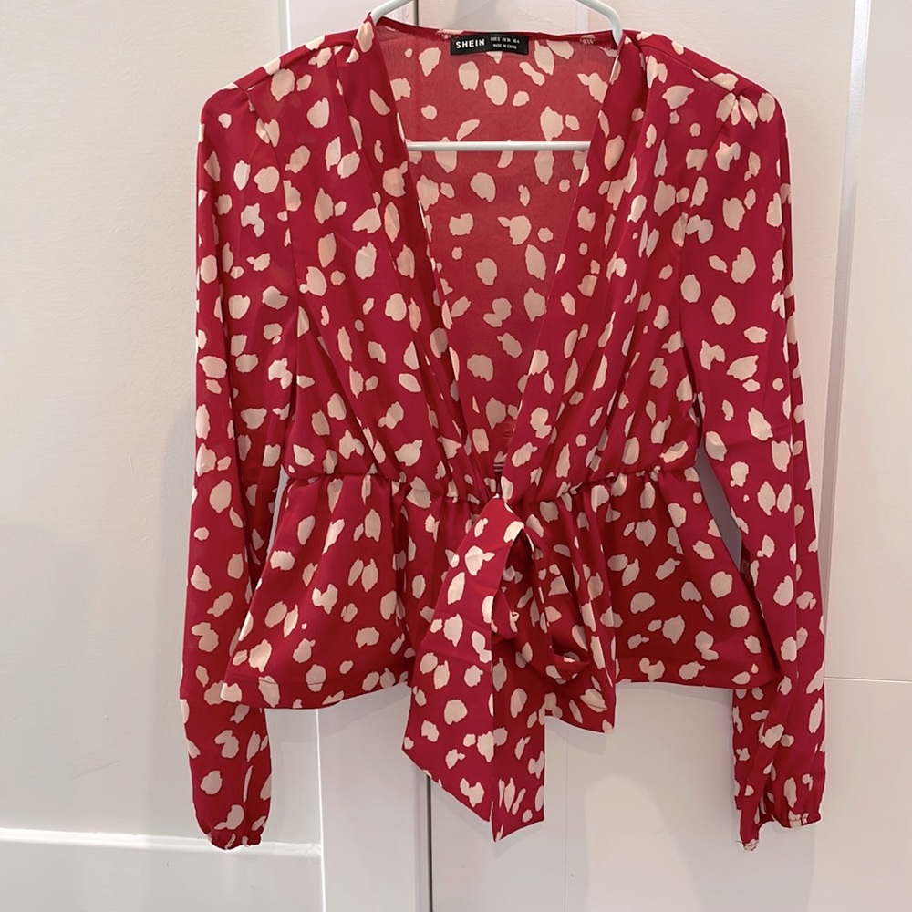 Low cut blouse